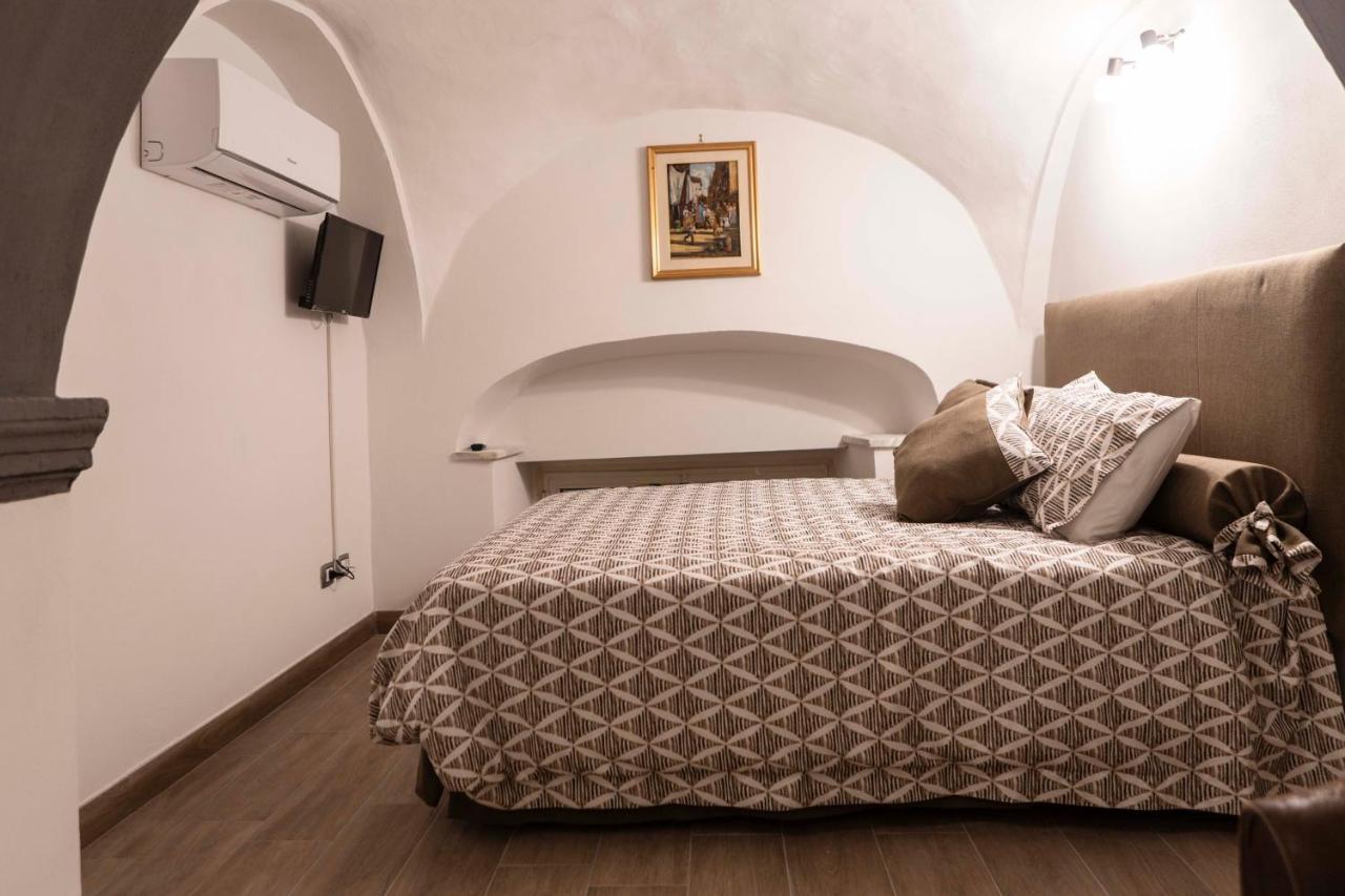 Via Nilo 20 Apartments Napoli Ngoại thất bức ảnh