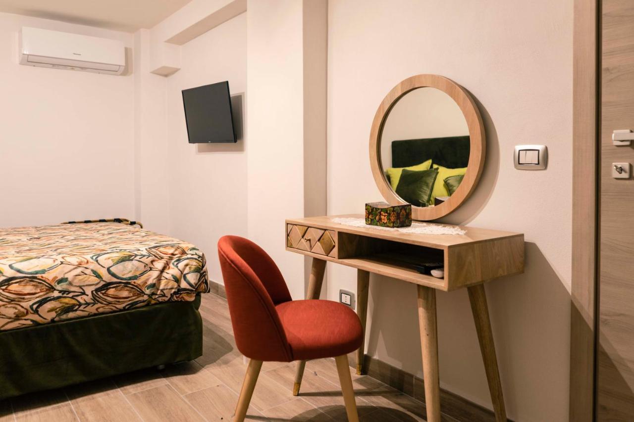 Via Nilo 20 Apartments Napoli Ngoại thất bức ảnh